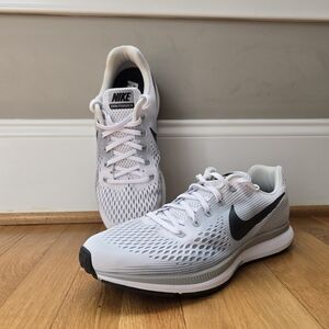 NWOT Nike Air Zoom Pegasus 34 | White Anthracite (880555-103) | Men's Size 11.5